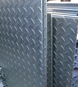 Checkered Plate Steel Q420GJB/C/D/E(Z15/Z25/Z35) 